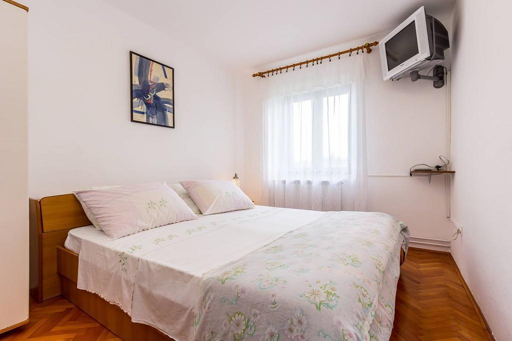 Apartment Stelia Mednjan Exterior photo