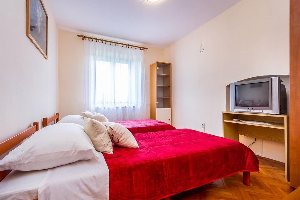 Apartment Stelia Mednjan Exterior photo